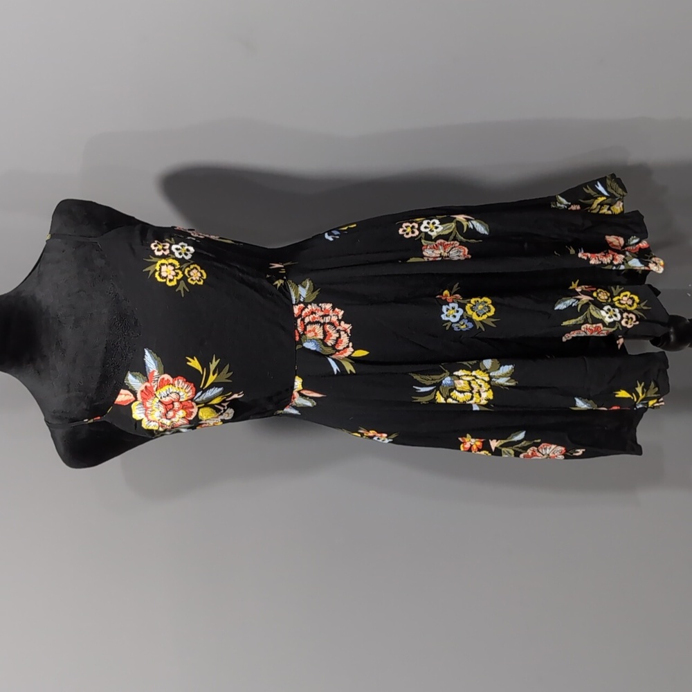 Old Navy Black Floral Print Dress